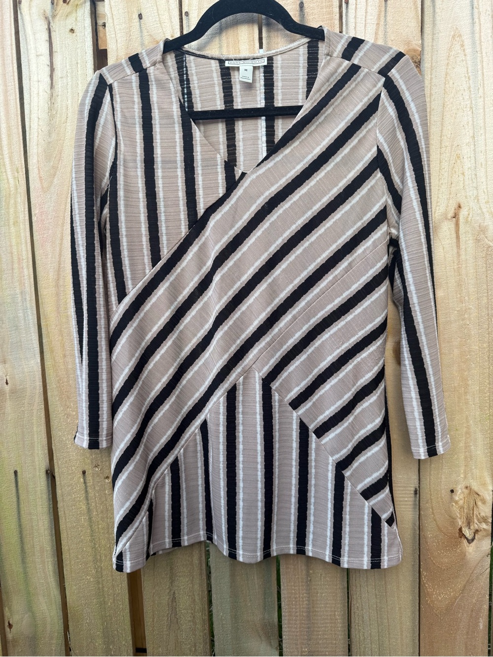 Dana Buchman Striped Top in Beige, Black & White